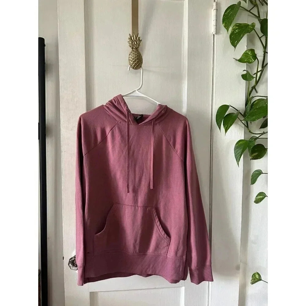 Athletic Works Women’s size small pink sweater
